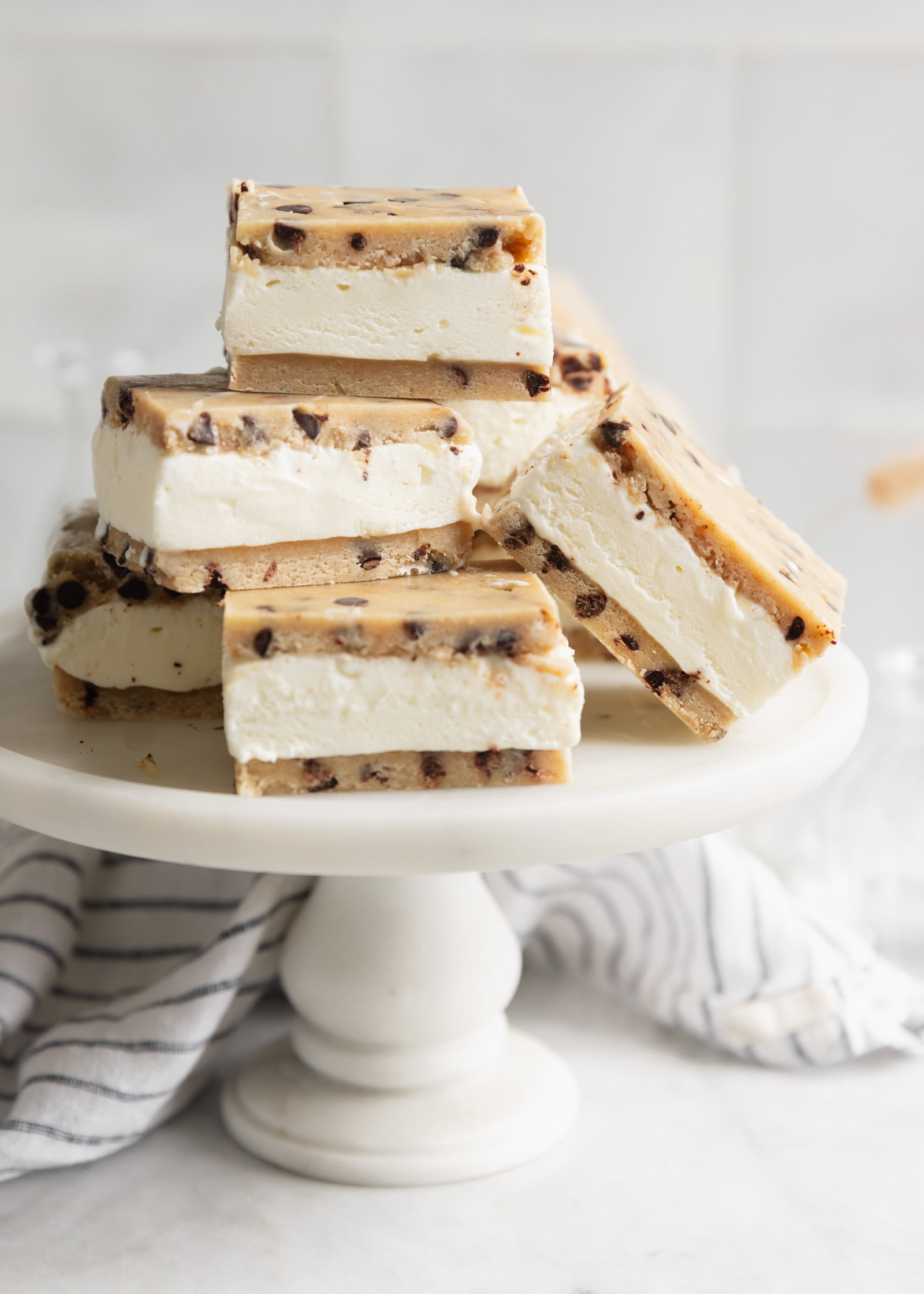 Baked vs. Raw: Craft Your Perfect Cookie Dough Ice Cream Sandwich